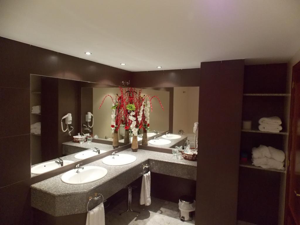 Hotel San Cristobal コリア 部屋 写真